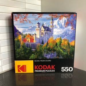 Kodak German Castle 550 piece Puzzle - 1 piece missing